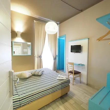 La Hotel